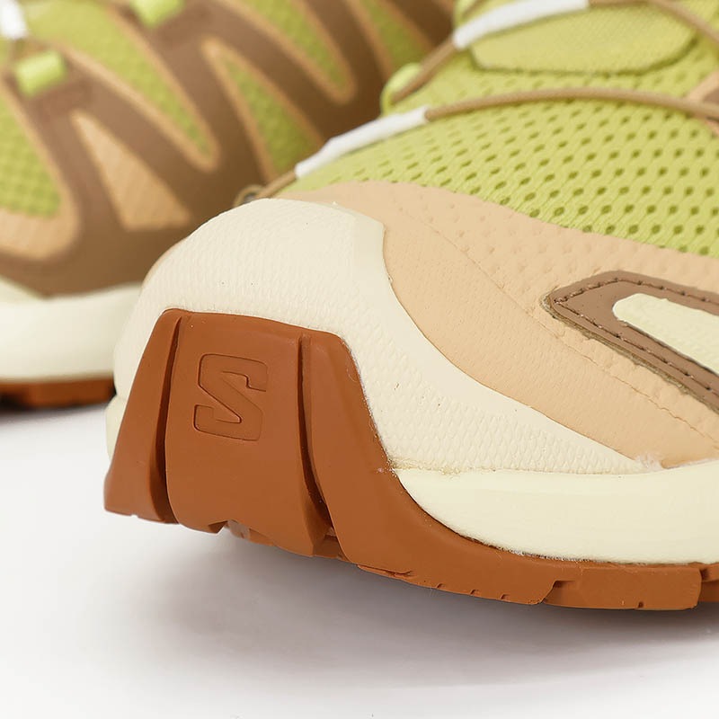 サロモン SALOMON スニーカー レディース XA PRO 3D V9 W トレイルランニングシューズ ジョギング トレラン ランニング アウトドア 靴 シューズ 軽量 L49159800 | ブランド [正規取扱店]