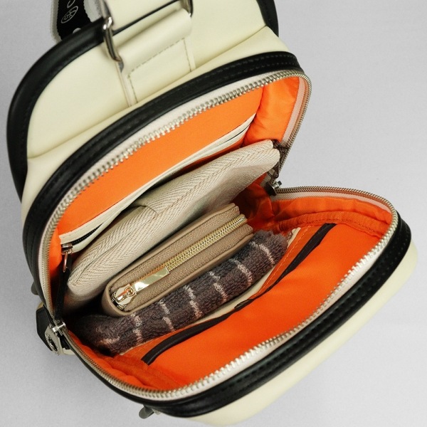 カステルバジャック CASTELBAJAC ボディバッグ ドミネ Domine メンズ ロゴ ワンショルダーバッグ 各色 24911 | ブランド [正規取扱店]