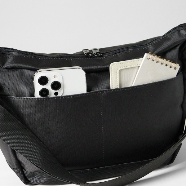 アヴィレックス AVIREX ショルダーバッグ ソリッド SOLID メンズ ショルダー 抗菌・防臭加工 各色 AX2052 | ブランド [正規取扱店]