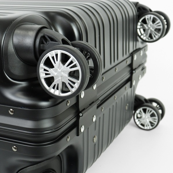 タケオキクチ TAKEO KIKUCHI スーツケース DARJEELING ダージリン ビジネス Sサイズ キャリーケース 4輪 32L 機内持ち込み 1泊 2泊 各色 DAJ001-32 | ブランド [正規取扱店]