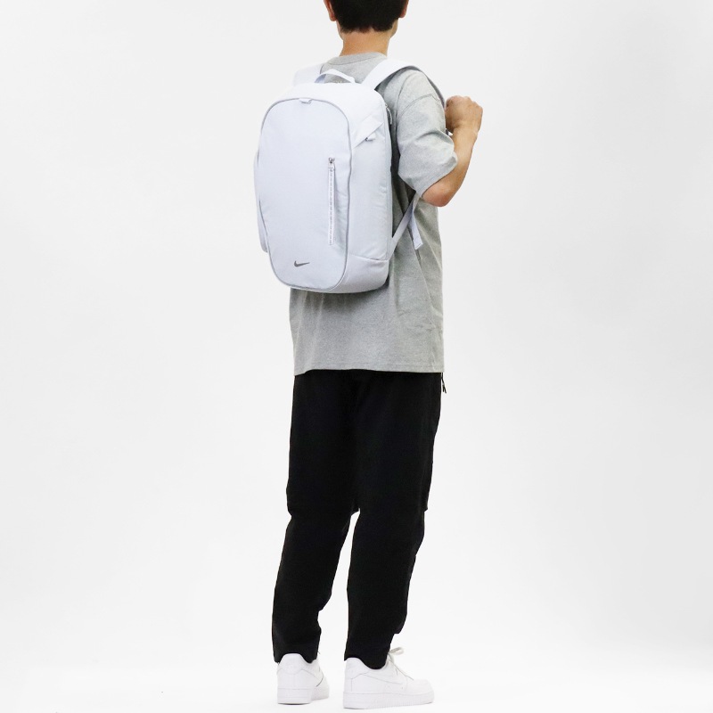 ナイキ NIKE バックパック コミュート COMMUTE メンズ レディース デイパック リュック 25L ミニポーチ付き 通勤 通学 スクールバッグ スクバ スポーツ アウトドア リフレクター 軽量 ロゴ 2026年秋 新作 IQ1281-085 | ブランド [正規取扱店]