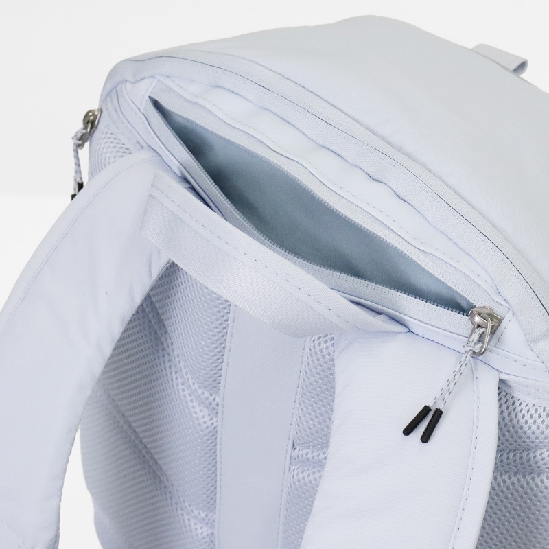 ナイキ NIKE バックパック コミュート COMMUTE メンズ レディース デイパック リュック 25L ミニポーチ付き 通勤 通学 スクールバッグ スクバ スポーツ アウトドア リフレクター 軽量 ロゴ 2026年秋 新作 IQ1281-085 | ブランド [正規取扱店]