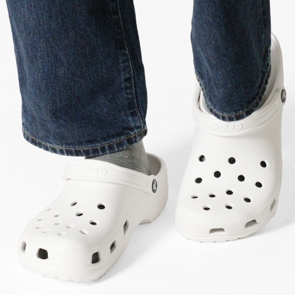 クロックス crocs サンダル クラシック クロッグ Classic Clog メンズ レディース WHITE ホワイト 靴 10001-100 | ブランド [正規取扱店]