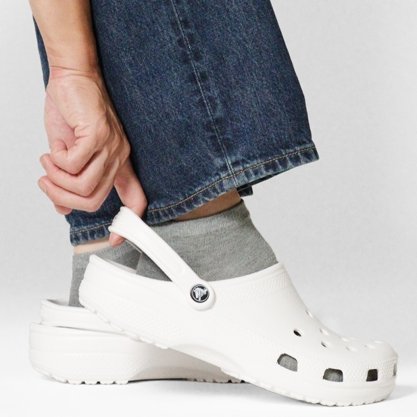 クロックス crocs サンダル クラシック クロッグ Classic Clog メンズ レディース WHITE ホワイト 靴 10001-100 | ブランド [正規取扱店]