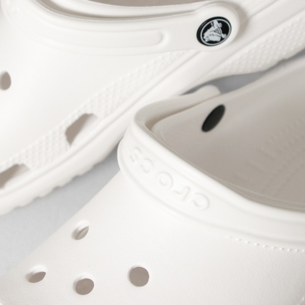 クロックス crocs サンダル クラシック クロッグ Classic Clog メンズ レディース WHITE ホワイト 靴 10001-100 | ブランド [正規取扱店]