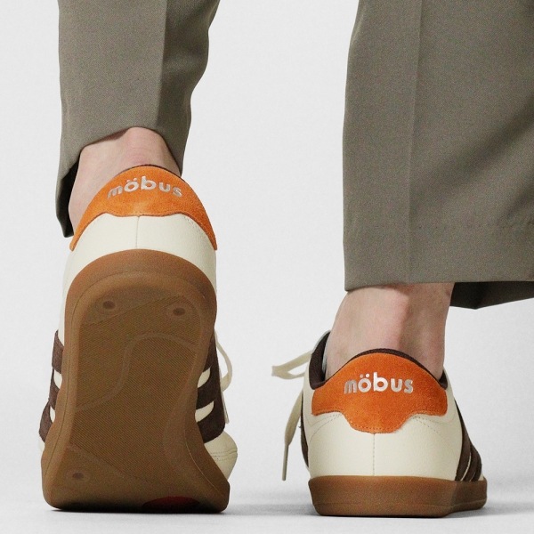 モーブス mobus スニーカー メンズ ニューミュンスター NEW MUNSTER クリーム CREAM/D.BRW/ORANGE 靴 2025SS M-2101T-1342 03 | ブランド [正規取扱店]
