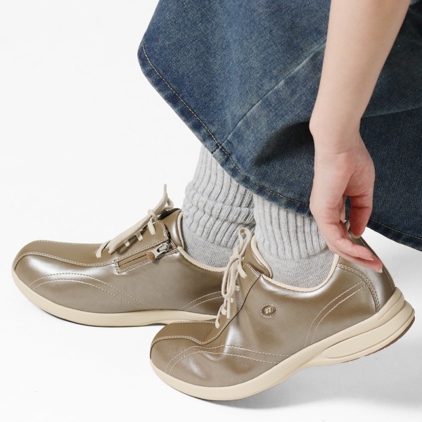 ヨネックス YONEX スニーカー レディース パワークッション L130W オフ