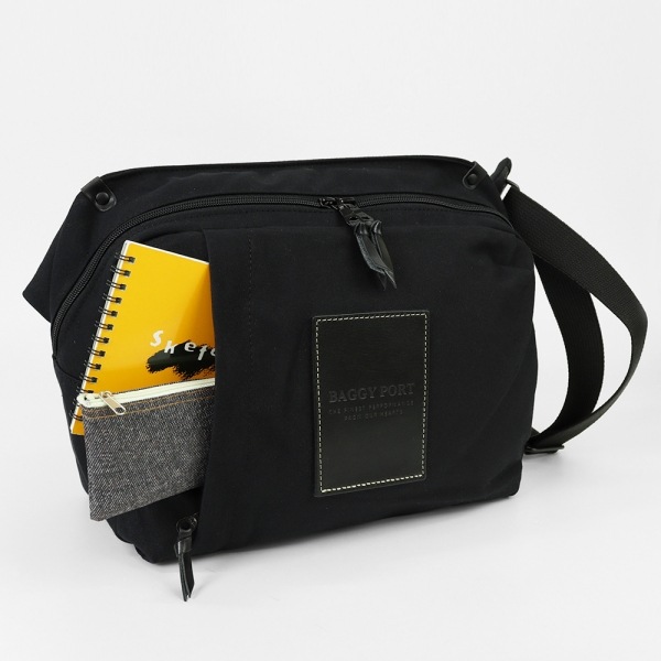 バギーポート BAGGYPORT ショルダーバッグ ブラック帆布 横型 メンズ