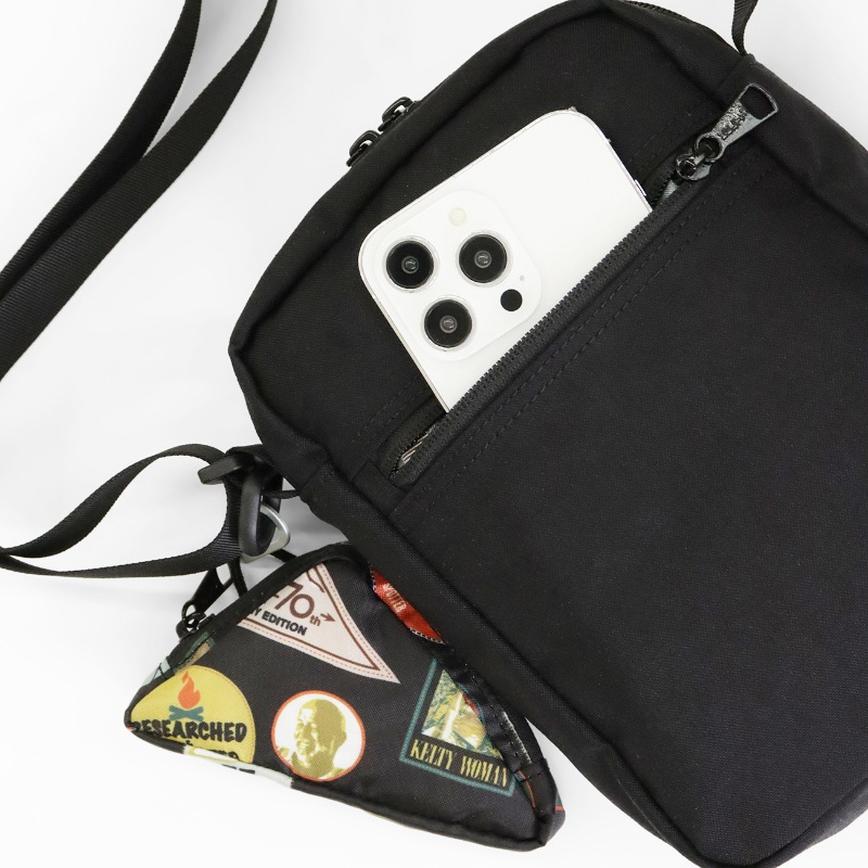 ケルティ KELTY ショルダーバッグ リミテッド バーティカル ショルダー LIMITED VERTICAL SHOULDER ポーチ付き メンズ レディース 縦型 ミニバッグ 斜め掛け 軽量 ロゴ 2026年秋冬 新作 3259274126 | ブランド [正規取扱店]