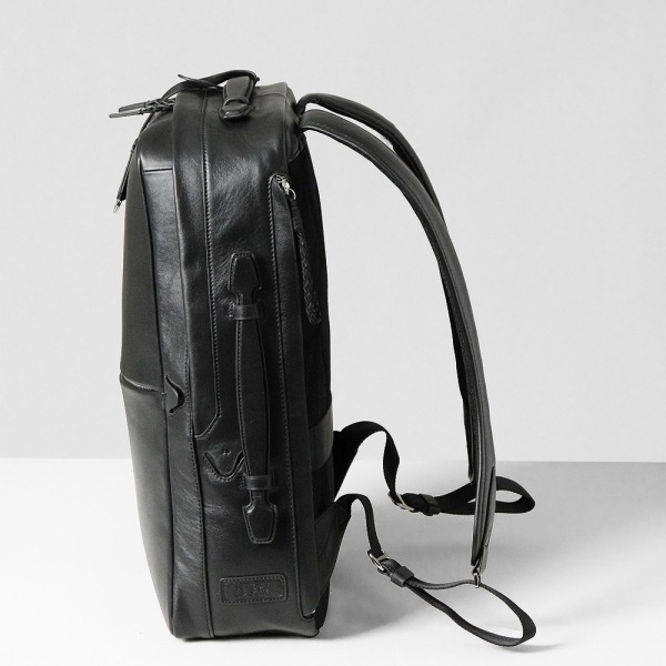 ピーアイディー PID バックパック Ecrire エクリール 撥水 レザー スクエアリュック 本革 メンズ レディース P.I.D 各色 PAZ102 | ブランド [正規取扱店]