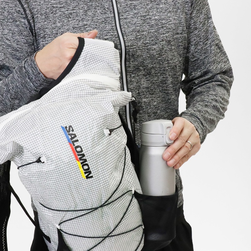 サロモン SALOMON ランニングベスト ユニセックス ADV SKIN CROSS SEASON RACE FLAG トレイルランニング リュック バックパック ハイドレーションバッグ 2026SS M/L 15L LC2091900 ホワイト ブラック | ブランド [正規取扱店]