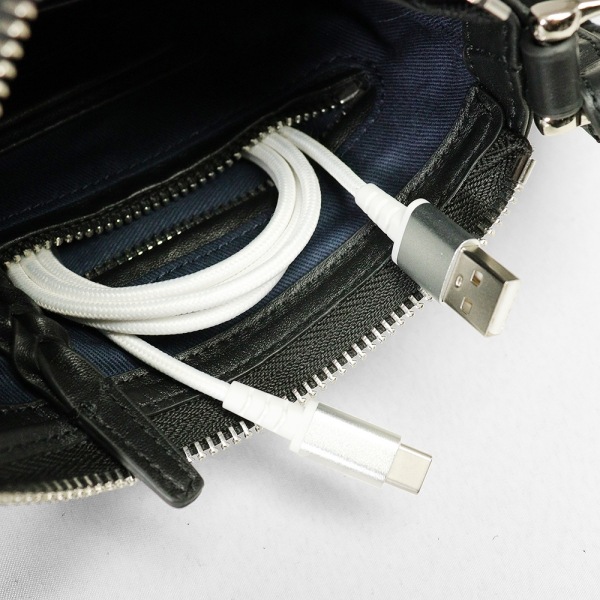 ピーアイディー PID ショルダーバッグ Ecrire エクリール 撥水 レザー ミニショルダーバッグ 本革 メンズ レディース P.I.D 各色 PAZ107 | ブランド [正規取扱店]