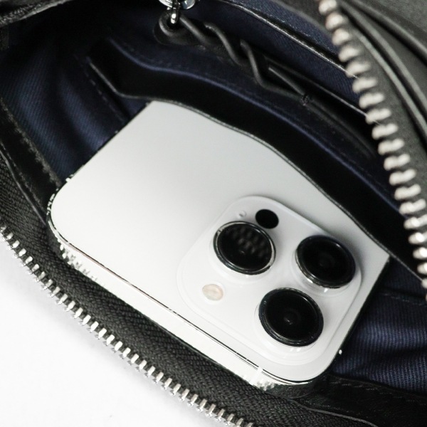 ピーアイディー PID ショルダーバッグ Ecrire エクリール 撥水 レザー ミニショルダーバッグ 本革 メンズ レディース P.I.D 各色 PAZ107 | ブランド [正規取扱店]