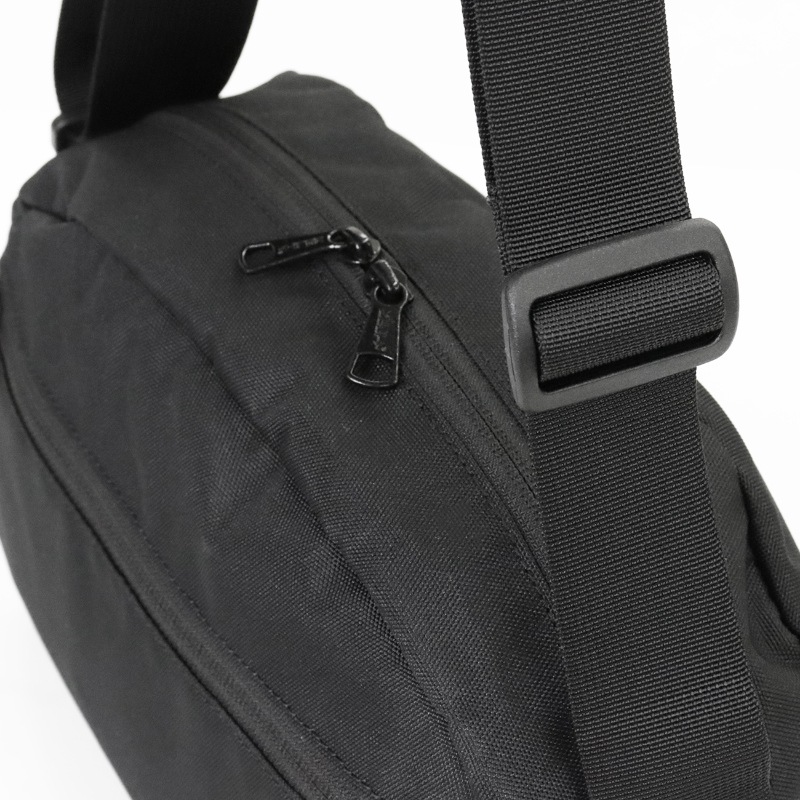 ケルティ KELTY ショルダーバッグ イーエス ラウンド トップ バッグ Mサイズ ES ROUND TOP BAG M ミニ ショルダー 8L メンズ レディース 斜め掛け アウトドア 軽量 ロゴ 2026年秋冬 新作 3259270426 | ブランド [正規取扱店]
