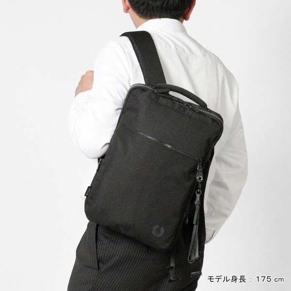 ピーアイディー PID バックパック Nove ノーヴェ 軽量 薄マチ 2WAY ビジネスリュック メンズ P.I.D 各色 PAN221 | ブランド [正規取扱店]