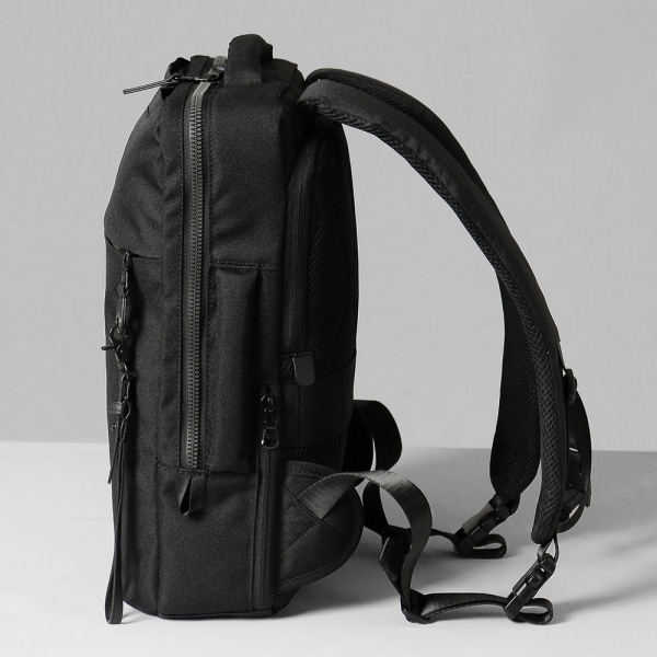 ピーアイディー PID バックパック Nove ノーヴェ 軽量 薄マチ 2WAY ビジネスリュック メンズ P.I.D 各色 PAN221 | ブランド [正規取扱店]