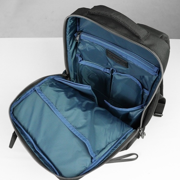 ピーアイディー PID バックパック Nove ノーヴェ 軽量 薄マチ 2WAY ビジネスリュック メンズ P.I.D 各色 PAN221 | ブランド [正規取扱店]