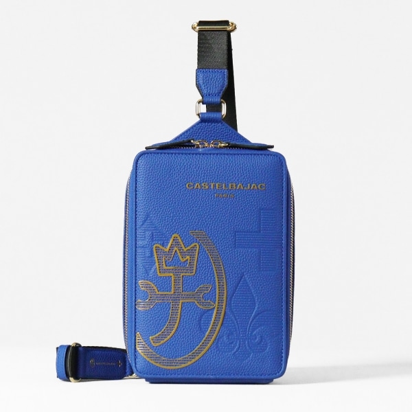 カステルバジャック CASTELBAJAC ボディバッグ CANNELE カヌレ メンズ レディース 縦型 ワンショルダーバッグ 斜め掛け ロゴ 各色 035922 | ブランド [正規取扱店]