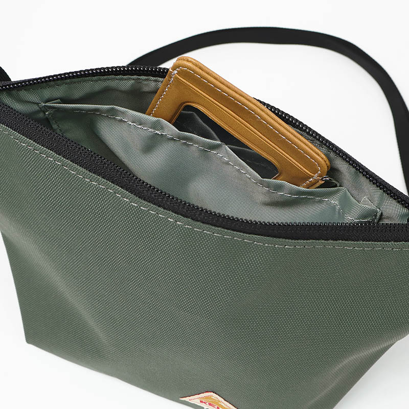 ケルティ KELTY ショルダーバッグ イーエス ミニ ユージュアル ポーチ ES MINI USUAL POUCH ミニバッグ メンズ レディース 斜め掛け アウトドア 軽量 ロゴ 2026年秋冬 新作 3259271326 | ブランド [正規取扱店]