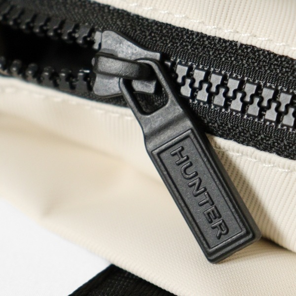 ハンター HUNTER ショルダーバッグ レディース ナイロン ミニ トップ クリップ トート バッグ 2wayバッグ 耐水 各色 UBS1203KBM | ブランド [正規取扱店]