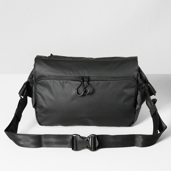 マイケルリンネル Michael Linnell ショルダーバッグ A.R.M.S アーミーコーティング メッセンジャーバッグ メンズ レディース 6L 撥水 軽量 ブラック MLAC-27 | ブランド [正規取扱店]