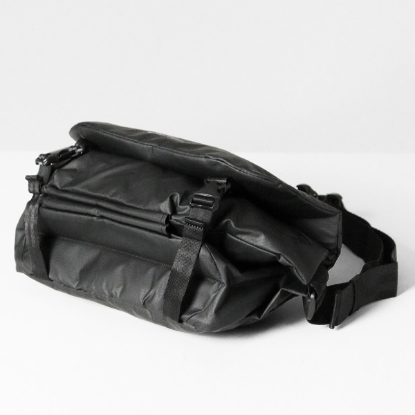 マイケルリンネル Michael Linnell ショルダーバッグ A.R.M.S アーミーコーティング メッセンジャーバッグ メンズ レディース 6L 撥水 軽量 ブラック MLAC-27 | ブランド [正規取扱店]