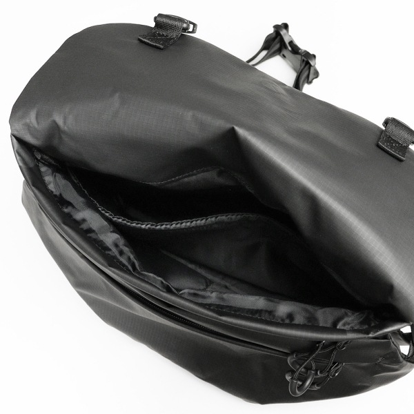 マイケルリンネル Michael Linnell ショルダーバッグ A.R.M.S アーミーコーティング メッセンジャーバッグ メンズ レディース 6L 撥水 軽量 ブラック MLAC-27 | ブランド [正規取扱店]