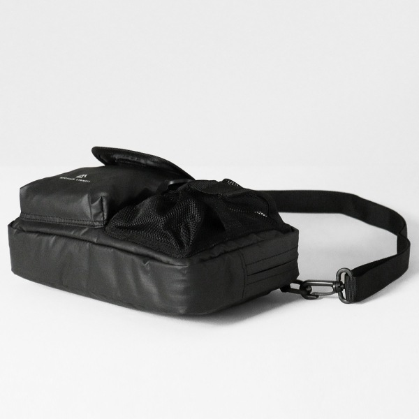 マイケルリンネル Michael Linnell ショルダーバッグ A.R.M.S ミニショルダー アーミーコーティング メンズ レディース 4L 撥水 軽量 ブラック MLAC-39 | ブランド [正規取扱店]