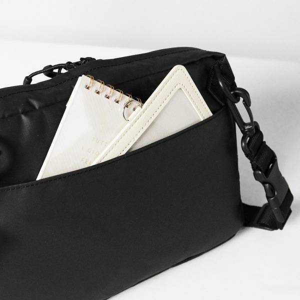 マイケルリンネル Michael Linnell ショルダーバッグ A.R.M.S ミニショルダー アーミーコーティング メンズ レディース 4L 撥水 軽量 ブラック MLAC-39 | ブランド [正規取扱店]