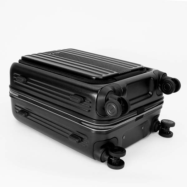 フェンダー Fender スーツケース 38L Sサイズ 機内持ち込み フロントオープン ストッパー付き 4輪 1泊 2泊 各色 950-4500 | ブランド [正規取扱店]