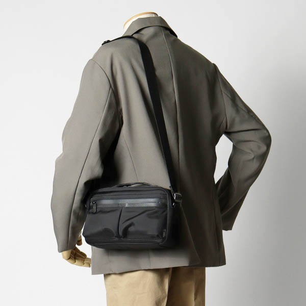 エスエムエル SML ショルダーバッグ EALING USEFUL FUNCTION