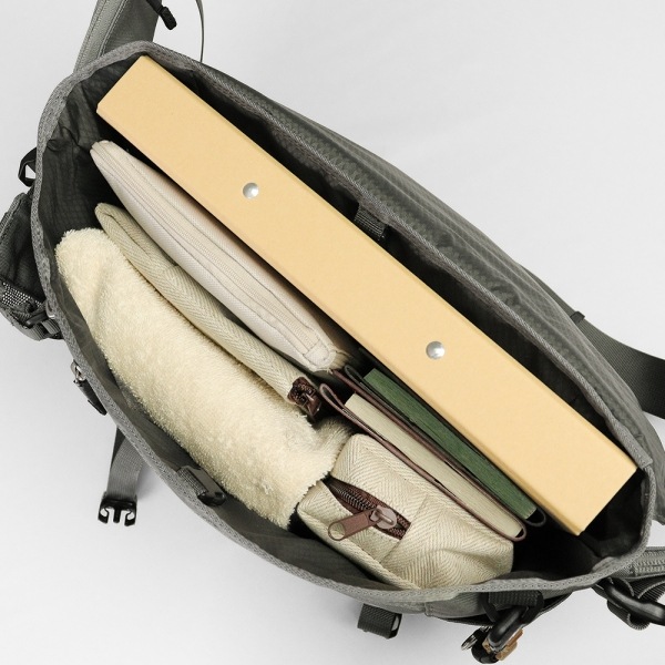 美品MC L – It Shall Be Lightning Flap Backpack No.02110-v2 ｜master-piece