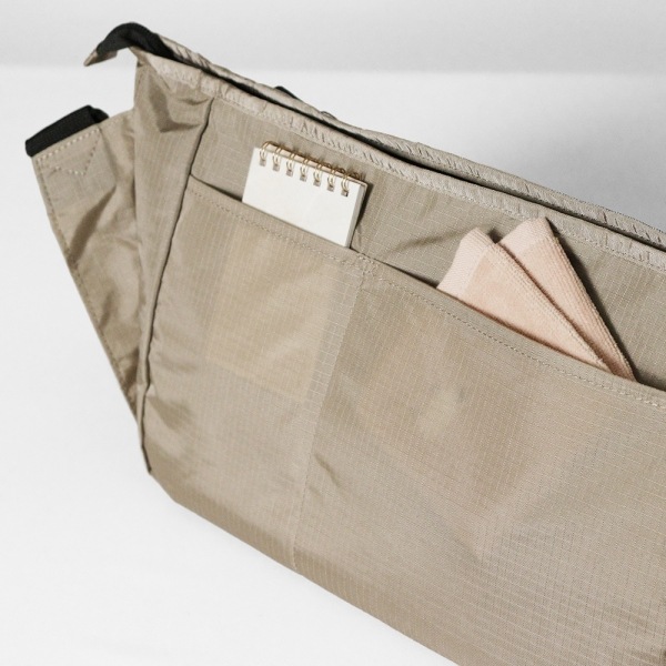 マイケルリンネル Michael Linnell ショルダーバッグ RIP STOP メッセンジャーバッグ リップストップ メンズ レディース 10L 撥水 軽量 ベージュ MLRT-06 | ブランド [正規取扱店]