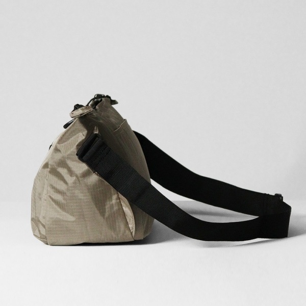 マイケルリンネル Michael Linnell ショルダーバッグ RIP STOP メッセンジャーバッグ リップストップ メンズ レディース 10L 撥水 軽量 ベージュ MLRT-06 | ブランド [正規取扱店]