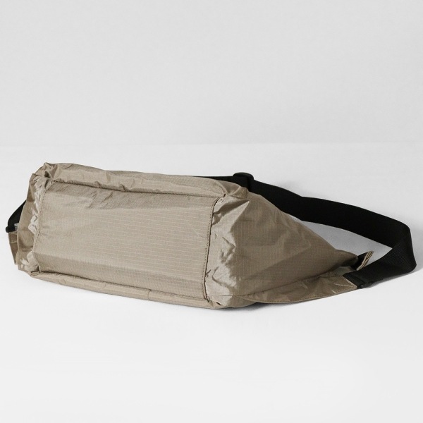 マイケルリンネル Michael Linnell ショルダーバッグ RIP STOP メッセンジャーバッグ リップストップ メンズ レディース 10L 撥水 軽量 ベージュ MLRT-06 | ブランド [正規取扱店]