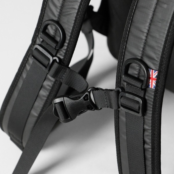 マイケルリンネル Michael Linnell バックパック A.R.M.S スクエアリュック アーミーコーティング メンズ レディース 22L 撥水 軽量 MLAC-18 | ブランド [正規取扱店]