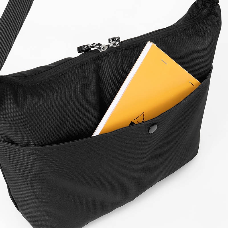 チャムス CHUMS ショルダーバッグ リサイクル ポケットネスト Recycle Pocket Nest Shoulder Bag 12L メンズ レディース 斜め掛け アウトドア 軽量 ロゴ 2026年秋冬 新作 CH60-4184 | ブランド [正規取扱店]