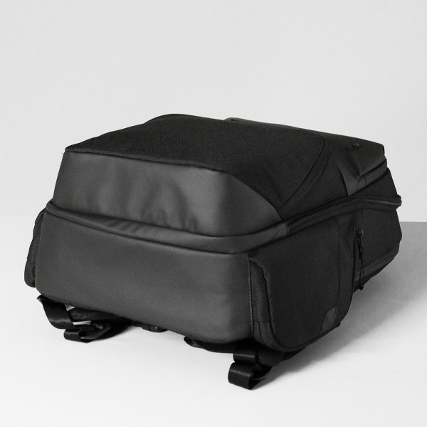 インケース Incase バックパック A.R.C. Commuter Pack エーアルーシー
