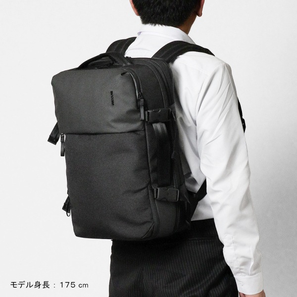 インケース Incase バックパック A.R.C Travel Pack エーアルーシー トラベルパック リュックサック メンズ 27L ブラック INCO100682-BLK / 137213053001 | ブランド [正規取扱店]