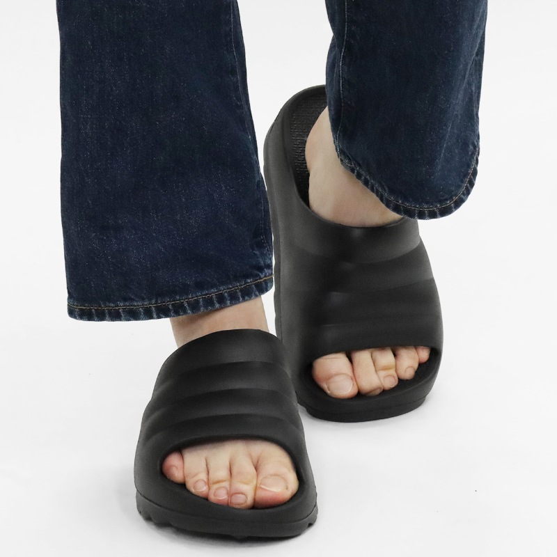 テリック TELIC リカバリーサンダル W-CLOUD ダブルクラウド 厚底 軽量 コンフォート サンダル スポーツサンダル シャークソール メンズ レディース 靴 2026SS 新作 ブラック BLACK | ブランド [正規取扱店]