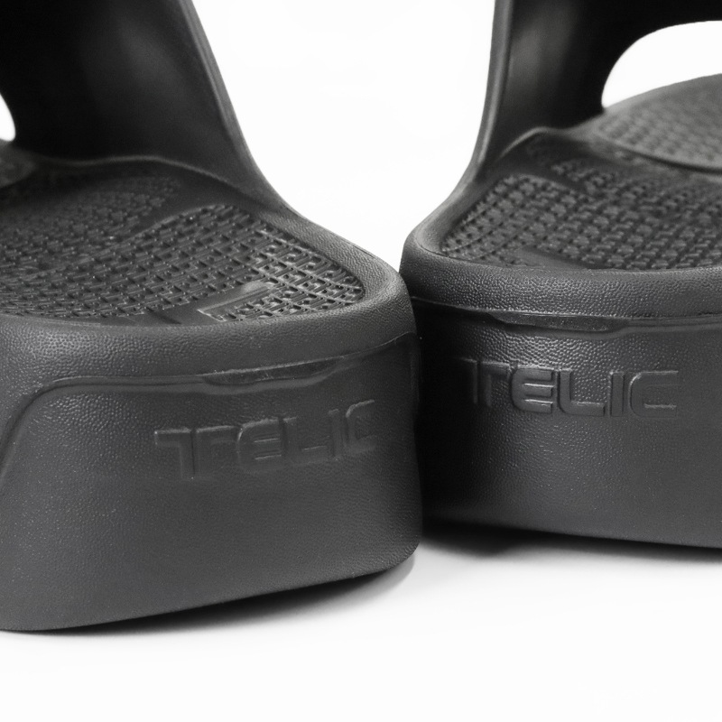 テリック TELIC リカバリーサンダル W-CLOUD ダブルクラウド 厚底 軽量 コンフォート サンダル スポーツサンダル シャークソール メンズ レディース 靴 2026SS 新作 ブラック BLACK | ブランド [正規取扱店]