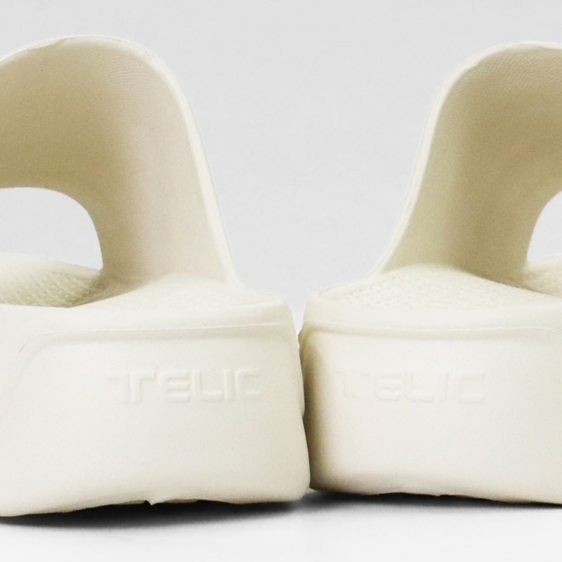 テリック TELIC リカバリーサンダル W-CLOUD ダブルクラウド 厚底 軽量 コンフォート サンダル スポーツサンダル シャークソール メンズ レディース 靴 2026SS 新作 アイボリー IVORY | ブランド [正規取扱店]