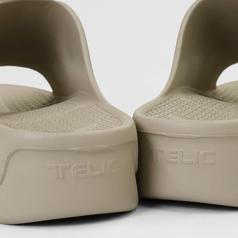 テリック TELIC リカバリーサンダル W-CLOUD ダブルクラウド 厚底 軽量 コンフォート サンダル スポーツサンダル シャークソール メンズ レディース 靴 2026SS 新作 コルクブラウン Cork brown | ブランド [正規取扱店]