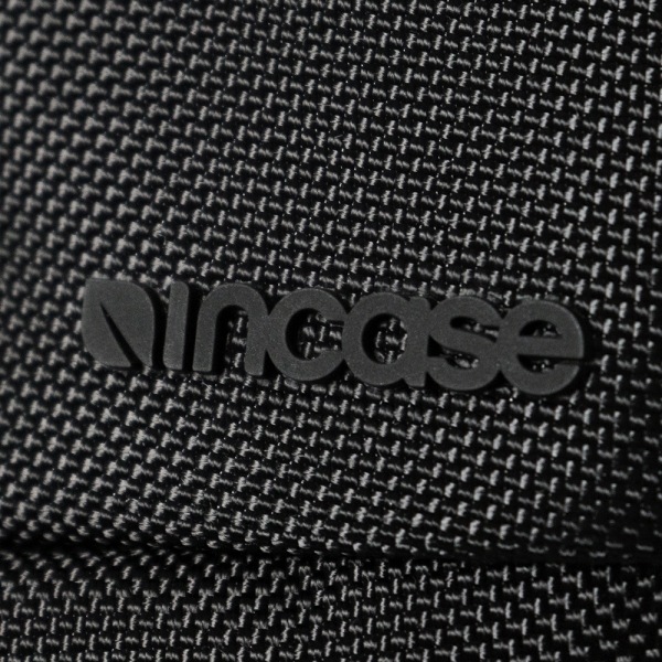 インケース Incase バックパック City Compact Backpack With 1680D コンパクト デイパック リュックサック メンズ 19L ブラック INBP100623-BLK / 137233053003 | ブランド [正規取扱店]