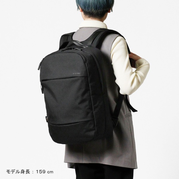 インケース Incase バックパック City Compact Backpack With CORDURA Nylon シティコンパクト コーデュラナイロン デイパック リュックサック メンズ 19L ブラック INBP100652-BLK / 137211053001 | ブランド [正規取扱店]