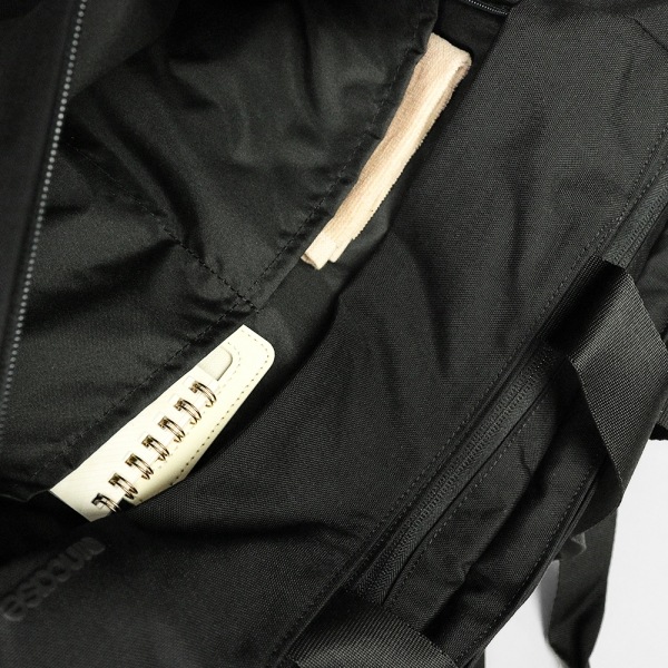 インケース Incase トートバック City Market Tote With CORDURA Nylon シティ マーケット トート ウィズ コーデュラナイロン メンズ レディース 27L ブラック INCO300714-BLK / 137213053016 | ブランド [正規取扱店]