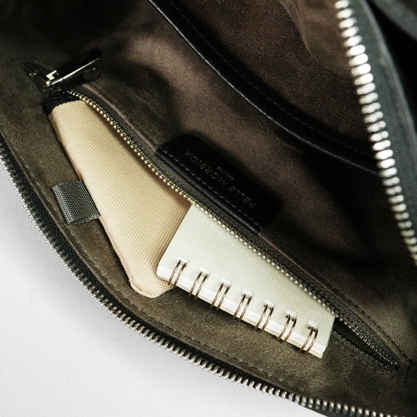 ペッレモルビダ PELLE MORBIDA ショルダーバッグ Maiden Voyage