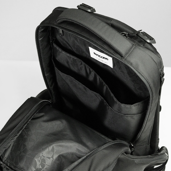 インケース Incase バックパック ICON Backpack アイコン デイパック