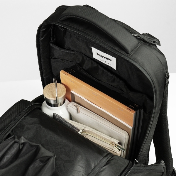 インケース Incase バックパック ICON Backpack アイコン デイパック