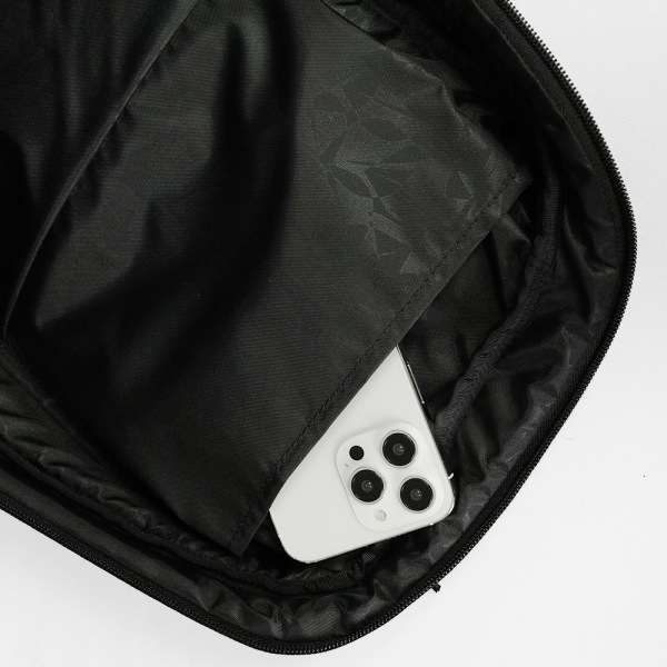 インケース Incase バックパック ICON Slim Backpack アイコンスリム デイパック リュックサック メンズ 28L ブラック CL55535 / 37171072 | ブランド [正規取扱店]